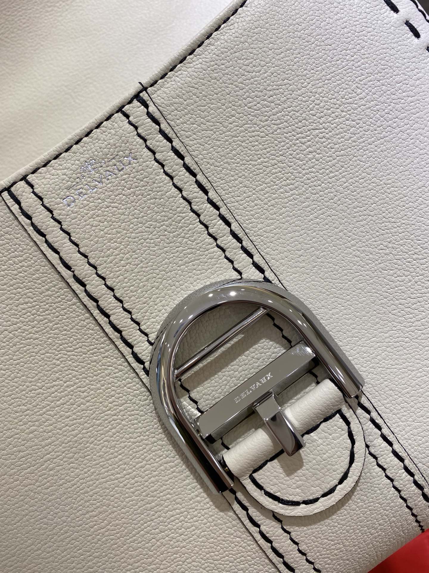 델보 브리앙 PM 박스백